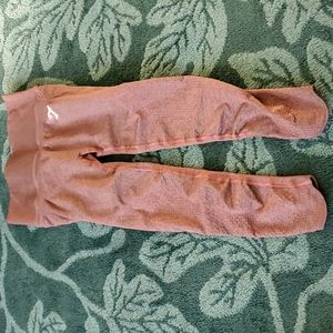 Gymshark Highrise seamless crop leggings - Medium - Dark maroon/black